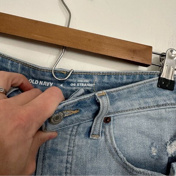 Old Navy Light Wash Denim Shorts size 4 OG straight - Picture 3 of 4